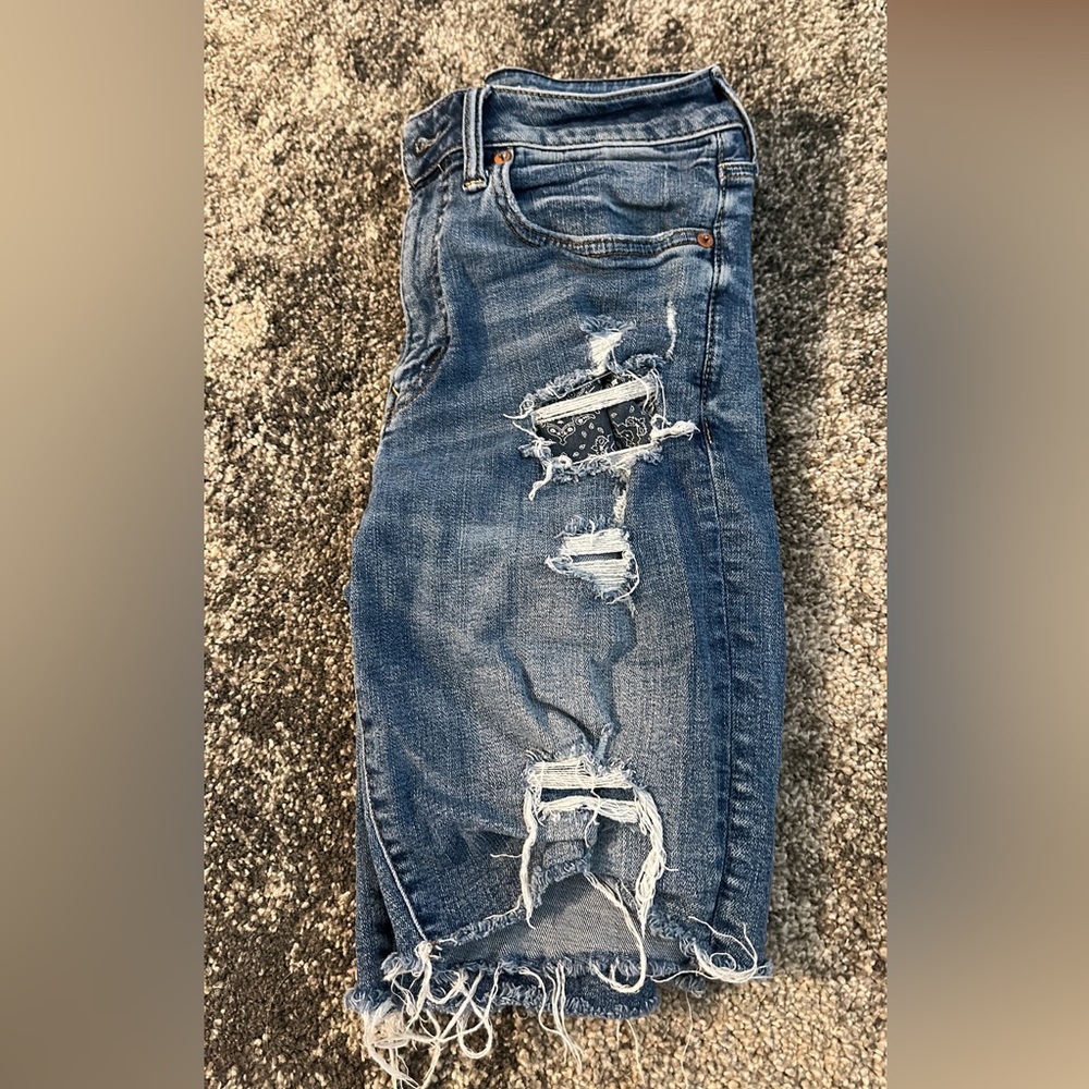 Men’s Distressed Jean Shorts